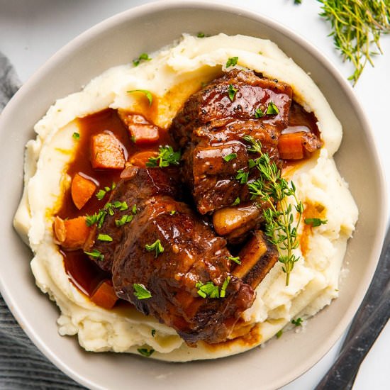Instant Pot Beef Short Ribs - Recipe photo by IrenaMacri