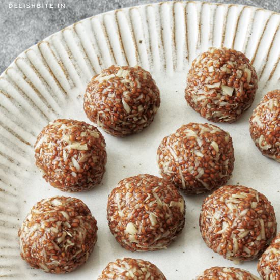 Aliv Ladoo | Garden Cress Seeds Lad - Recipe photo by delishbite