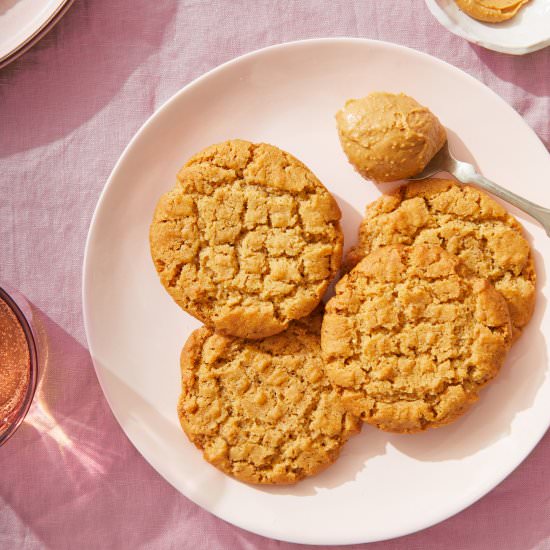 Classic Peanut Butter Cookies - Recipe photo by peanutbutterpluschocolate