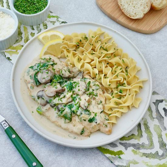 Creamy Mushroom Spinach Chicken - Recipe photo by anothertablespoon