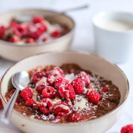 Chocolate Porridge with Raspberry - Recipe photo by Fitlosophy