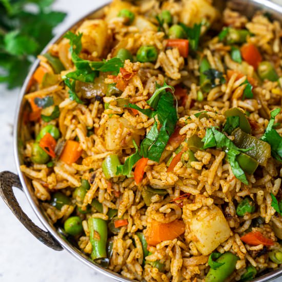 Tawa Pulao (Mumbai Style) - Recipe photo by Sixhungryfeet