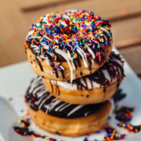 fried donuts with chocolate glaze - Recipe photo by passionate foodie