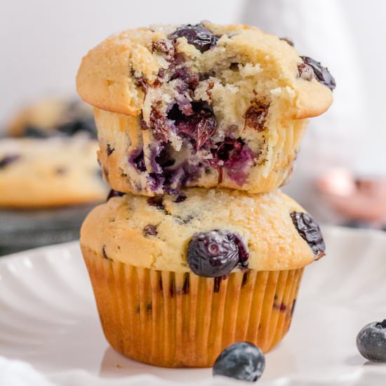 blueberry chocolate chip muffins - Recipe photo by mapleandthyme