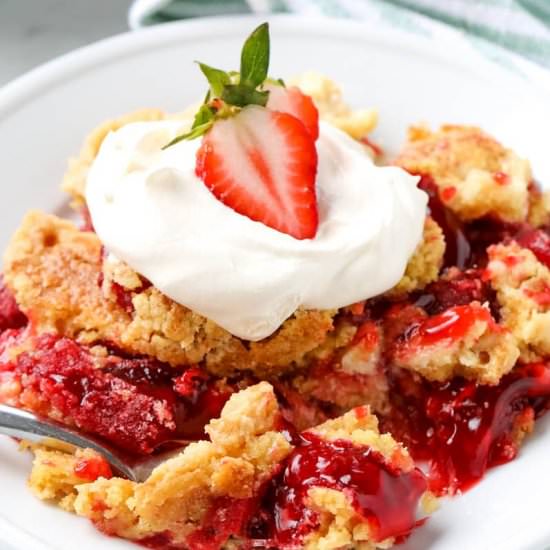 How to Make a Dump Cake - Recipe photo by AllThingsMamma