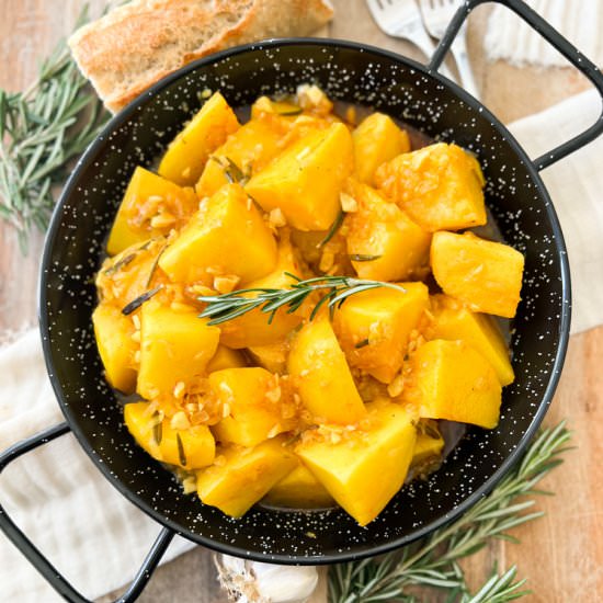 Spanish Boiled Potatoes - Recipe photo by Spain on a Fork