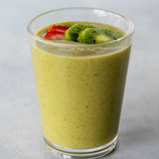 Strawberry Kiwi Smoothie - Recipe photo by wholefully