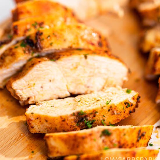 Juicy Oven Baked Chicken Breast - Recipe photo by lowcarbspark