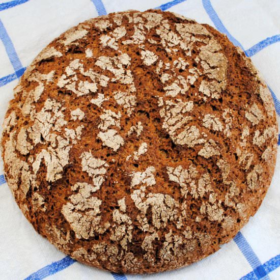 malt vinegar rye bread - Recipe photo by Cuisine Fiend