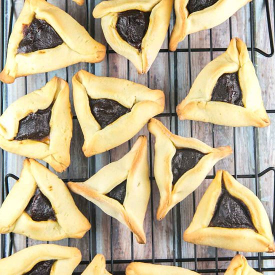 Traditional Hamantaschen Recipe - Recipe photo by bunsenburnerbakery