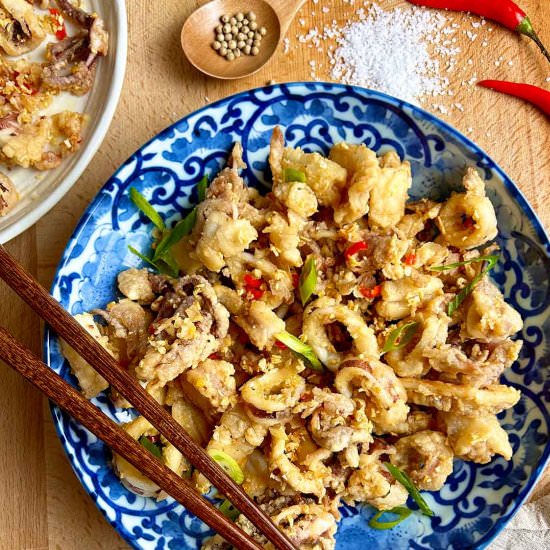 Salt and pepper squid - Recipe photo by feedgrump