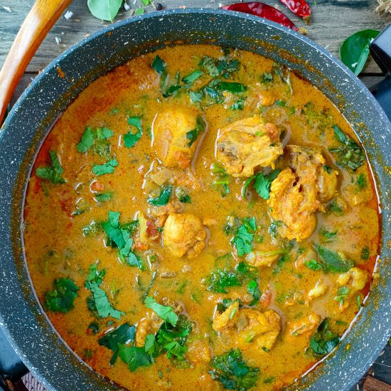 Easy Varutharacha Chicken Curry - Recipe photo by Sheeba@gohealthy