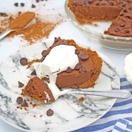 Chocolate Protein Power Pie - Recipe photo by Averys Kitchen Dance