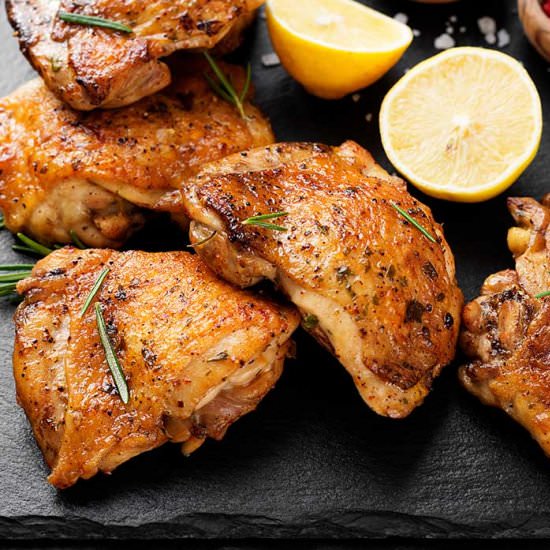 Pellet Grill Chicken Thighs - Recipe photo by theonlinegrill
