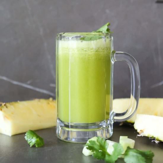 Pineapple and Cucumber Detox Juice - Recipe photo by Eatingworksnj