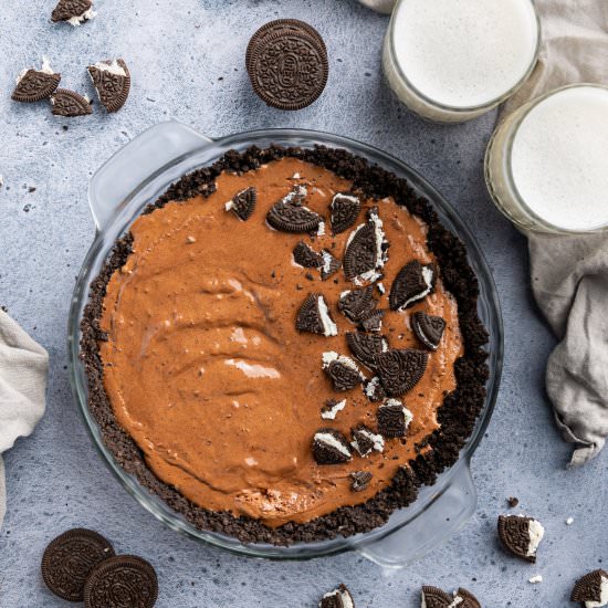 Rich Vegan Chocolate Oreo Pie - Recipe photo by marleysmenu