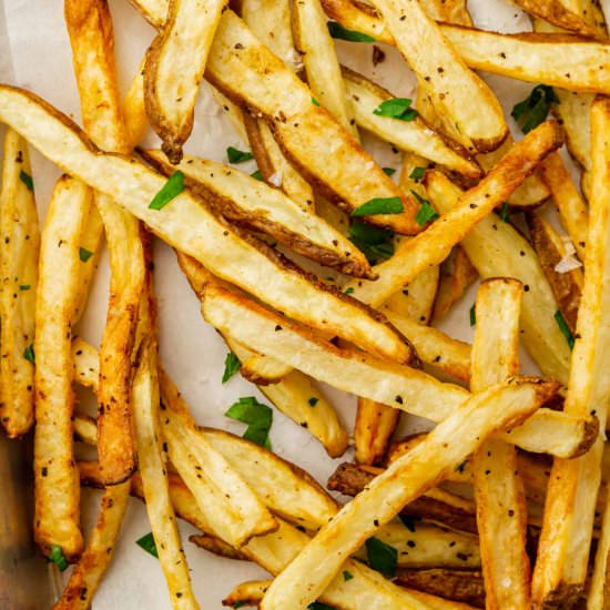 Air Fryer French Fries - Recipe photo by Air Fryer Eats