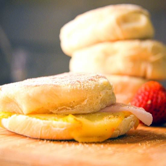 English Muffins with Ham and Cheese - Recipe photo by inthekitchnet
