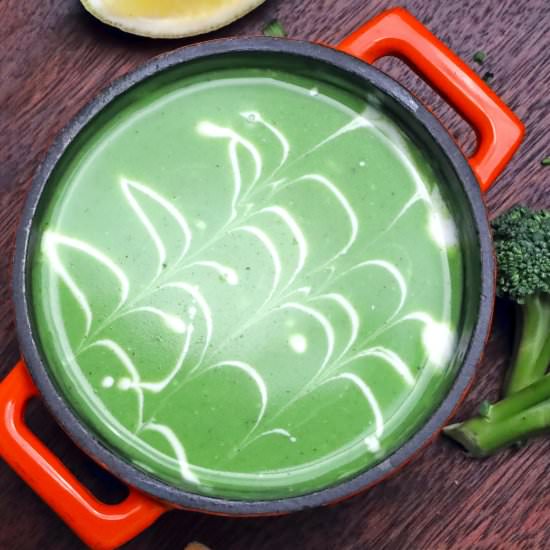 Super Healthy Green Soup - Recipe photo by passionate foodie