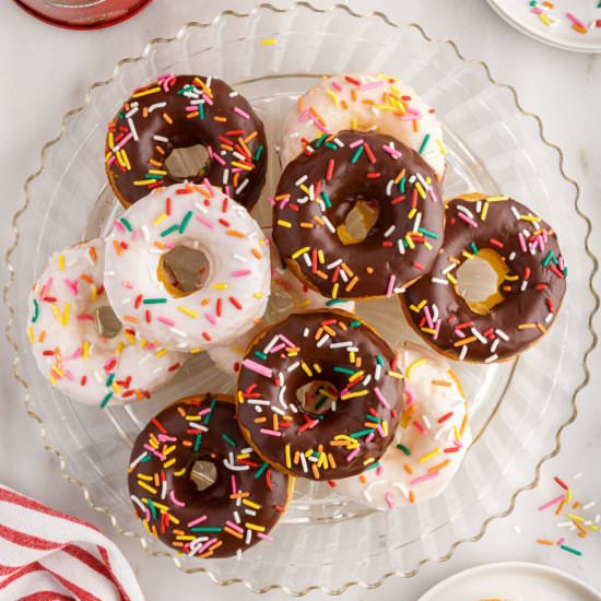 Cake Mix Donuts - Recipe photo by amandascookin