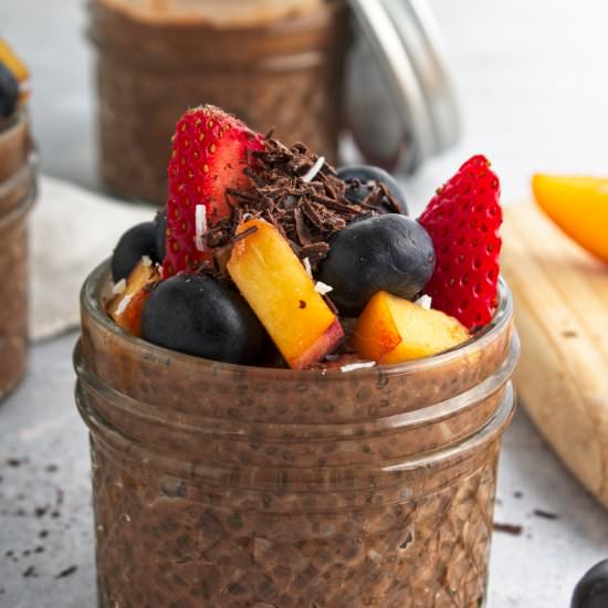 Chocolate Chia Pudding - Recipe photo by veganonboard