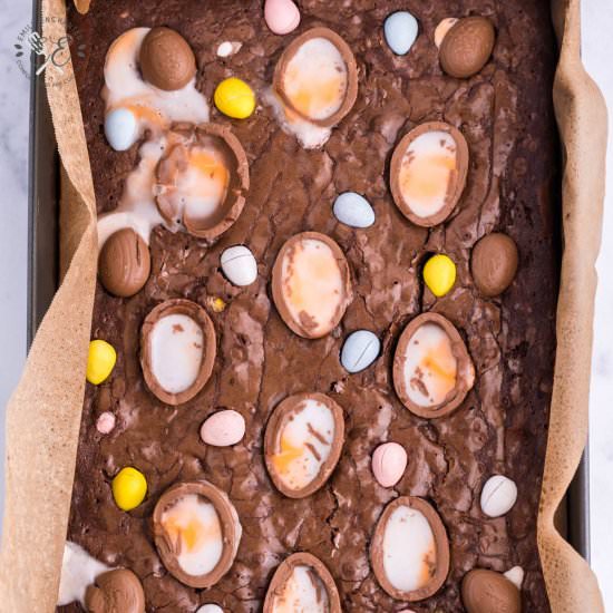 Cadbury Creme Egg Brownies - Recipe photo by emilyenchanted