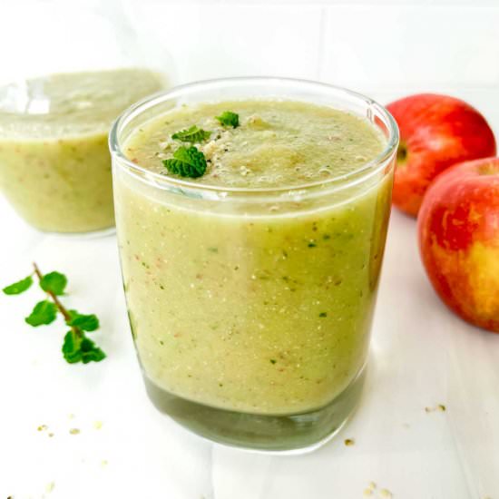 Apple Cucumber Smoothie - Recipe photo by Low Histamine Kitchen