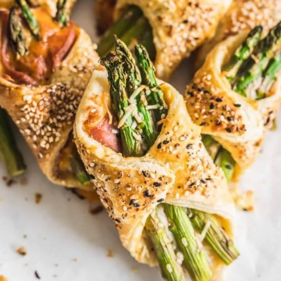 17 Easy Asparagus Recipes - Recipe photo by Lemon blossoms