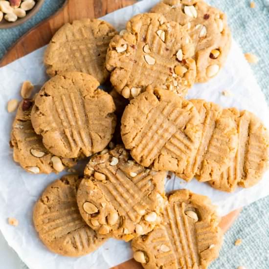 GLUTEN-FREE PEANUT BUTTER COOKIES - Recipe photo by peelwithzeal