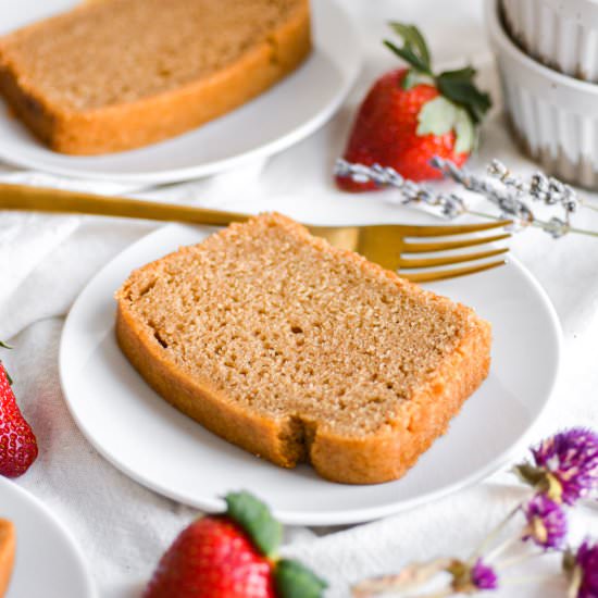 Earl Grey Yogurt Loaf Cake - Recipe photo by earthly provisions