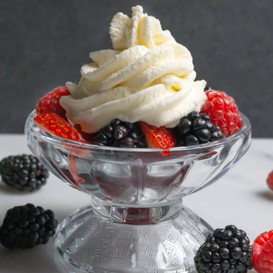 Low-carb Whipped Cream (sugar-free) - Recipe photo by Rad Foodie