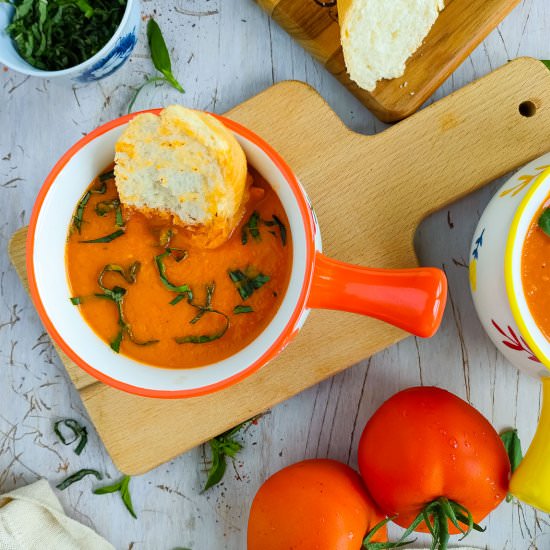 Creamy Roasted Garlic Tomato Soup - Recipe photo by Sheeba@gohealthy