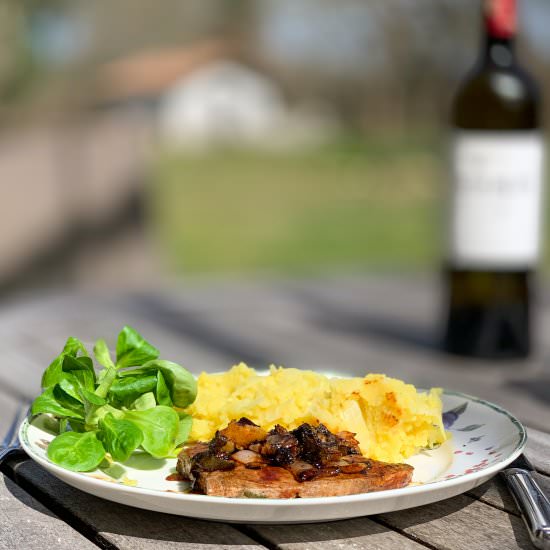 Liver with balsamic vinegar sauce - Recipe photo by Healthy Epicurean