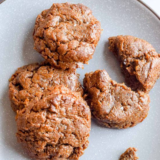 Soft Almond Butter Cookies - Recipe photo by Sweet Simple Masala