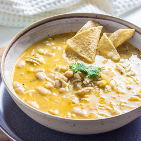 vegan white bean and tofu chili - Recipe photo by Wee Little Vegans