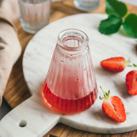 Homemade Strawberry Syrup - Recipe photo by tangerinezest