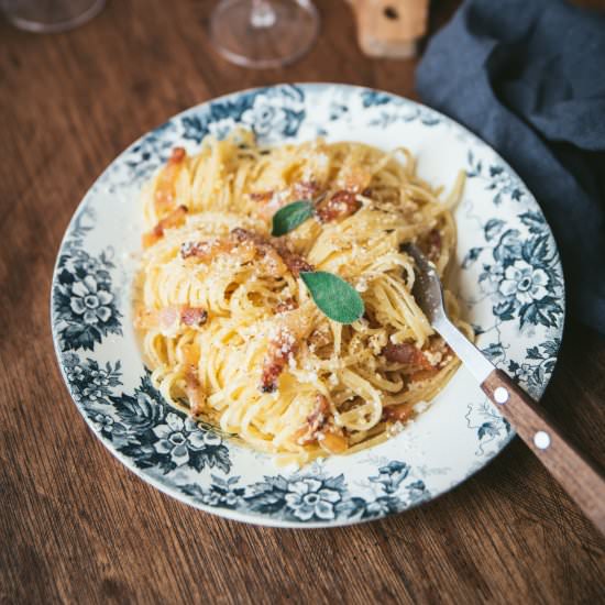 Carbonara Pasta - Recipe photo by tangerinezest
