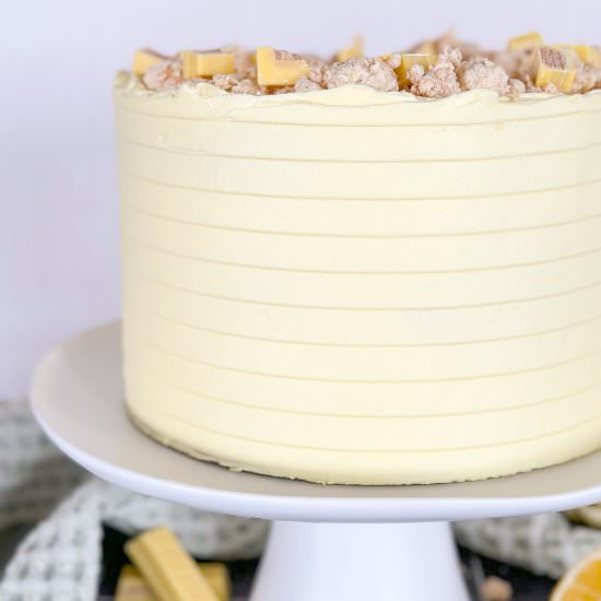 Lemon KitKat Cake - Recipe photo by CakebyCourtney
