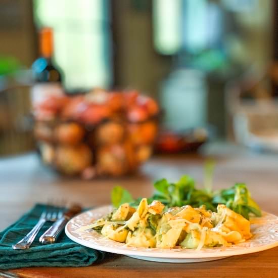 Pasta with broccoli sauce - Recipe photo by Healthy Epicurean