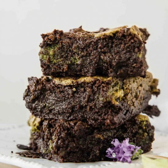 Matcha Brownies Recipe - Recipe photo by Desserts And Drinks