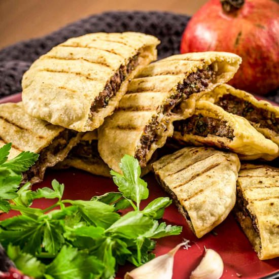 Arayes - Recipe photo by chocolatesandchai