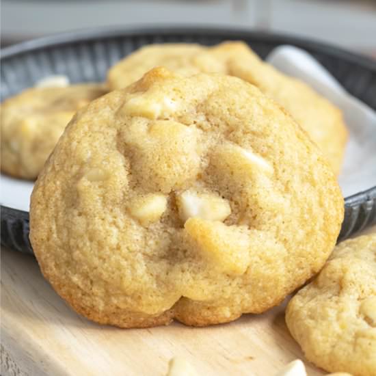 White Chocolate Macadamia Cookies - Recipe photo by Mycookiejourney