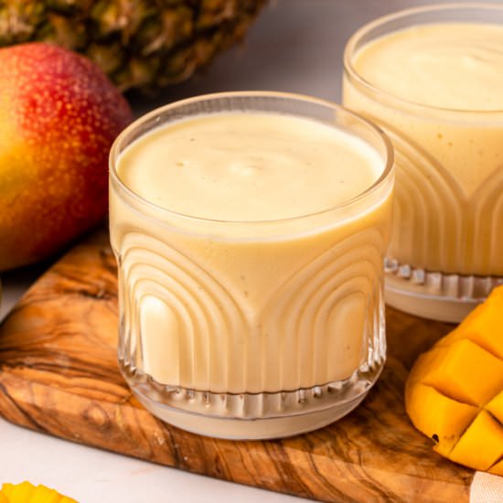 Mango Pineapple Smoothie - Recipe photo by from my bowl