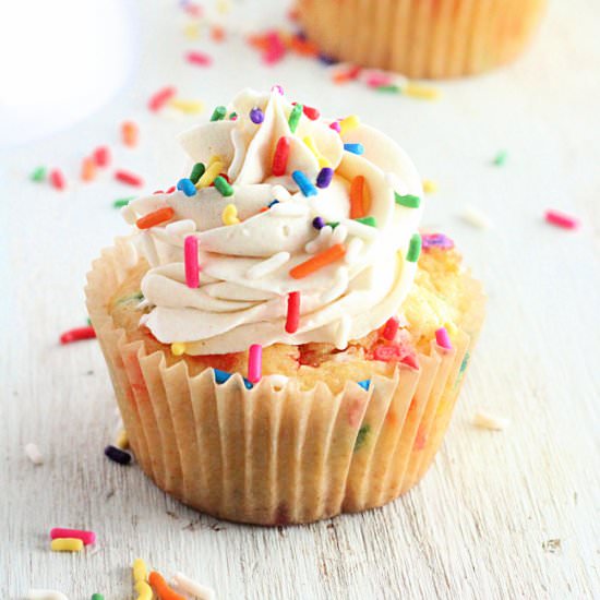 Eggless Funfetti Cupcakes - Recipe photo by biggreenhouse