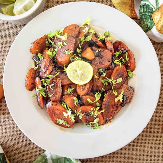 Maple Glazed Carrots - Recipe photo by iwilkerson