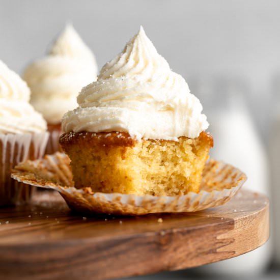 Almond Flour Cupcakes - Recipe photo by Jar Of Lemons