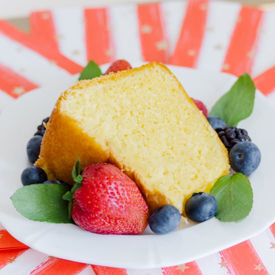 A Good Pound Cake - Recipe photo by House of Elyn Ryn