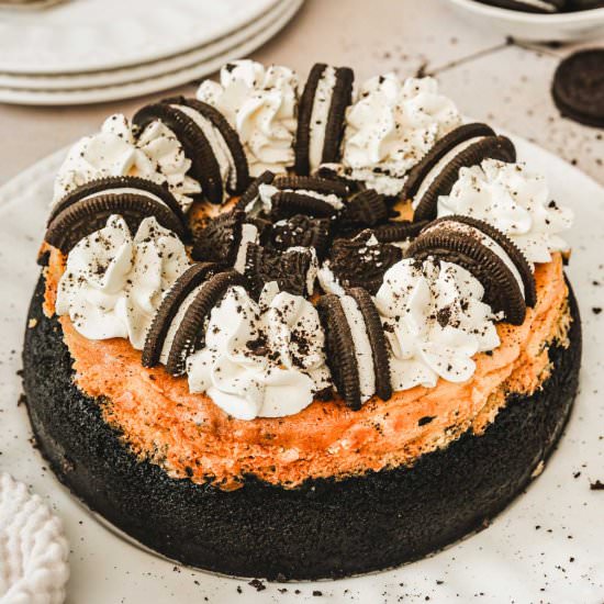 Cookies and cream cheesecake - Recipe photo by Sweetly Cakes