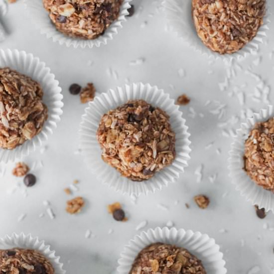 Peanut Butter Oatmeal Energy Balls - Recipe photo by LifeAroundtheTable