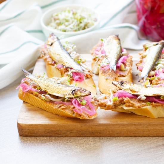 Smoked sprats spread - Recipe photo by mecooks.com